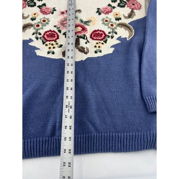 Vintage Ninon de Lenclos Sweater Women Small Light Blue Embroidery Floral Granny - Picture 5 of 9